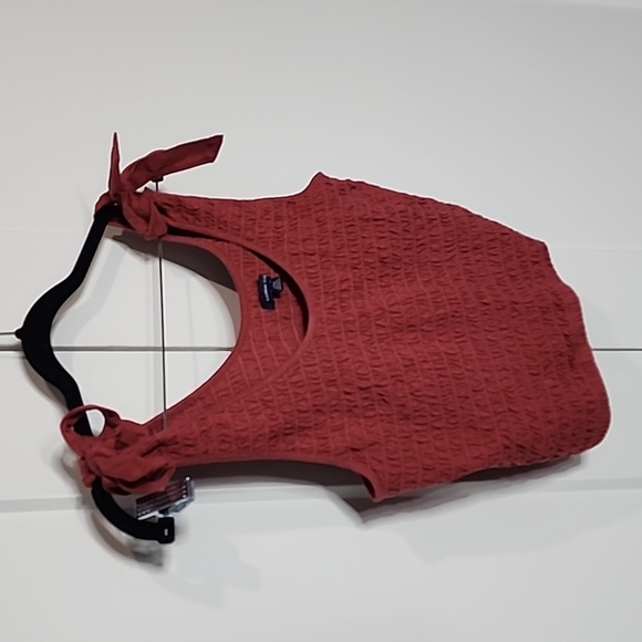 American Eagle Crop Top - Picture 4 of 7